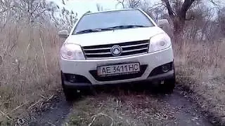 прогулочный offroad-test GEELY MK CROSS