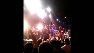 face to face Sevendust Electric Factory