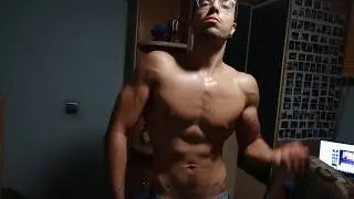 Teen Bodybuilder MUSCLE SWEAT AND FLEX