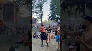 Hippies lining up to be slinked #slinkytricks at Electric Forest 🌳⚡️