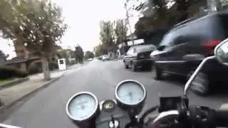 Moto ,trafico urbano ,camara abordo