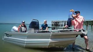 Stabicraft® 1550 Frontier - Alex and his family go crabbing!