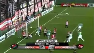 Arsenal 2 - Estudiantes 0