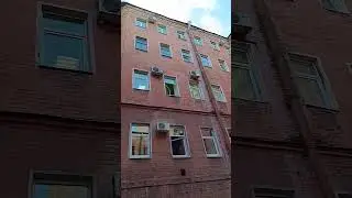 Классический двор-колодец 