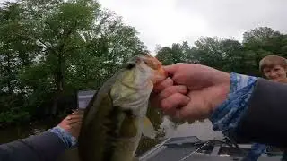 Fishing a brand new lake for the first time!!