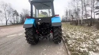 Трактор Беларус 892.2, готов к навеске на него фронтального погрузчика