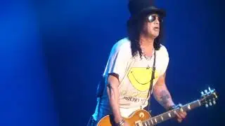 Slash ft Myles Kennedy & The Conspirators - Don't Dame Me (Live @ziggodomeamsterdam)