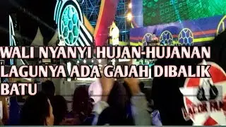 KONSER PIALA DUNIA FINAL WALI nyanyi ADA GAJAH DIBALIK BATU