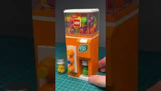 Working Lego Vending Machine with Safe 