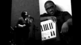Shyloh singing, 