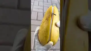 You can’t eat this bizarre mango because it has a zipper. Viral video
