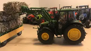 John Deere 5125R w/ Frontloader | 1:32 | Schuco