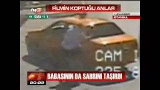 Taksici vs Minibüscü kavga veTrafik Maganda`si Yobazlari Polise karsi