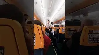 RyanAir 👩‍✈️✈️ 