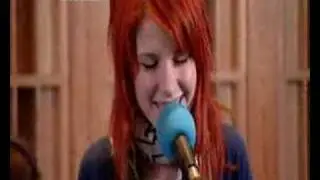 Paramore - Love's Not A Competition