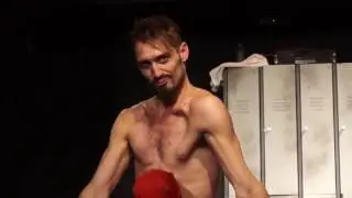 Уроки мастерства кривляния El pollito Pio la mejor versión