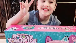 Building Gabby's DollHouse. Te enseñamos paso a paso. #building #house #gabbysdollhouse