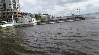 Большая вода пришла в Хабаровск. Речной вокзал .