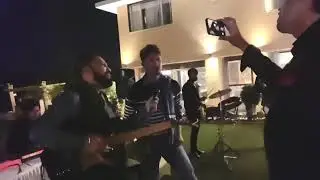 Hrithik Roshan and Mika Singh new year celebrations 2021 #HrithikRoshan #dance #bollywood