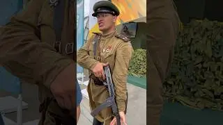 Калашников еще в танке катался 