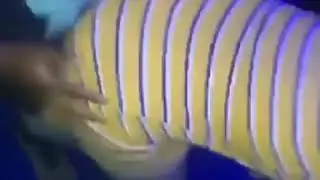BUEN PERREO EN LA DISCOTECA 👌
