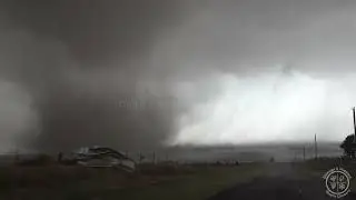 Terrifying Multi-Vortex Tornado in East Duke, Oklahoma