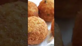 Mouthwatering Sicilian Arancini 
