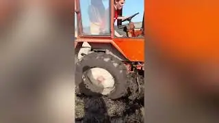 Т-25 Загруз відкопуєм вручну
