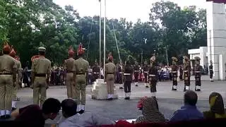 most ridiculous border is India Bangladesh Border