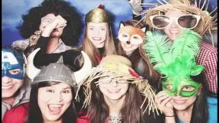 Atlanta Marriott Marquis PhotoBooth - Delta Velvet - RobotBooth