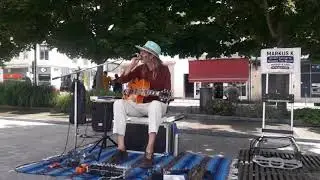 Busking in Troyes - Street Concert