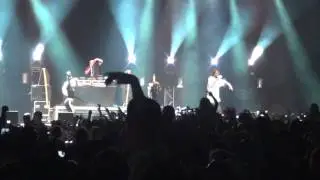 Snoop Dogg - I Wanna Rock (Entrance Ottawa Bluesfest 2012)