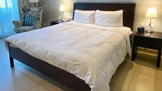 RADISSON BLU FUJAIRAH | My Birthday Staycations in the UAE - Episode 2/4