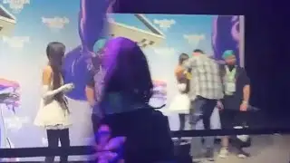 Emiru assaulted | Shocking TwitchCon Moment Caught on Camera