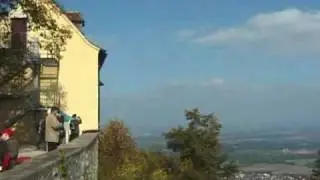 Burg Teck 775m - Teckberg bei Owen (Okt. 2007)