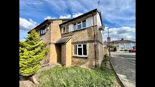 Charming three beroom semi-detached home in Plumstead Common with open plan living
