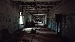 Howling Wind in an Abandoned Building | Windy, Ambience, Sound, House | White Noise | 12 Hours 4K