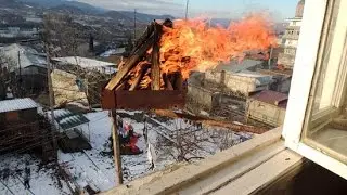 Жарим шашлыки на балконе, и вдруг появляются Пожарные