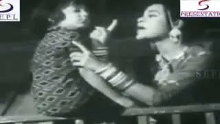 Atkan Batkan Dahi Chatokan - Lata Mangeshkar, Honey Irani - BAROOD - Sheikh Mukhtar, Kumkum