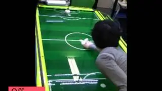 Air hockey robot defeats all humans!!