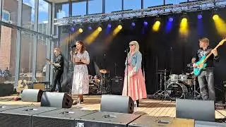 Lili & Luna: Onni