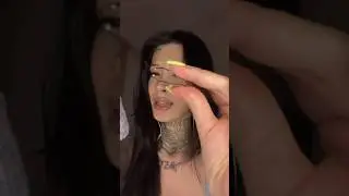 kaşlarının ortasını almayı unutmuşsun 😬 