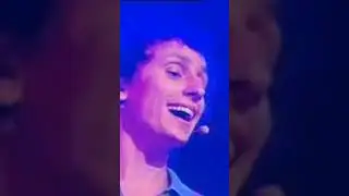 Сначала он стал парнем ей, а транспортом потом