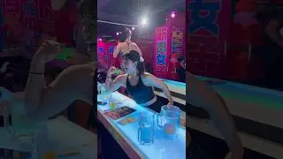 MUSCLE GIRLS BAR located in Tokyo, Japan 
