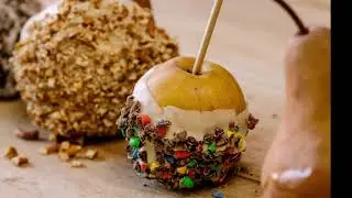 How to make Caramel and Chocolate-Dipped Pears