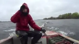Обь 3, Ветерок 12, сильный ветер и дождь.