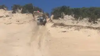Toyota landcruiser 76 series sand hill