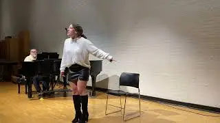 Kira Safier '24 performs 