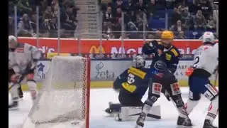Vinzenz Rohrer Scores 5th Of Season Off a Behind the Net Bank Shot off Goalie - 10-25-24