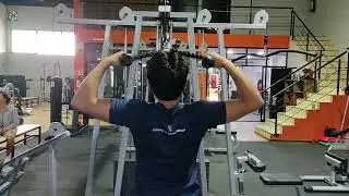 Jalón con cuerda en polea alta-JG Trainer